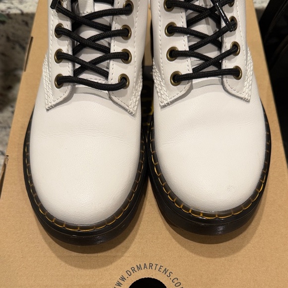 Dr. Martens Zavala boots - Picture 9 of 10